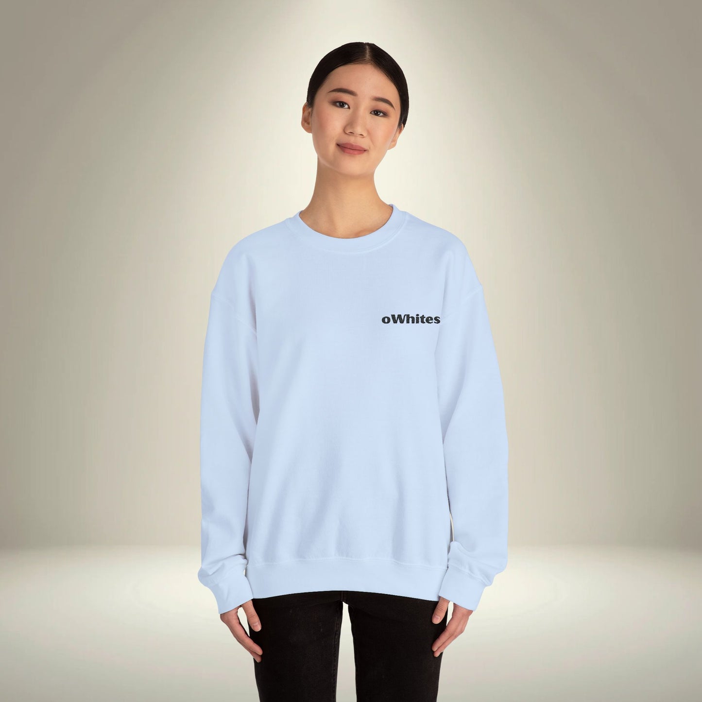 oWhites Embroidery Heavy Blend™ Crewneck Sweatshirt